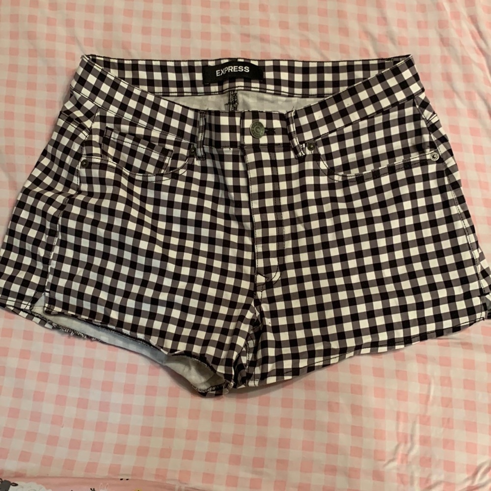 Black gingham Express shorts